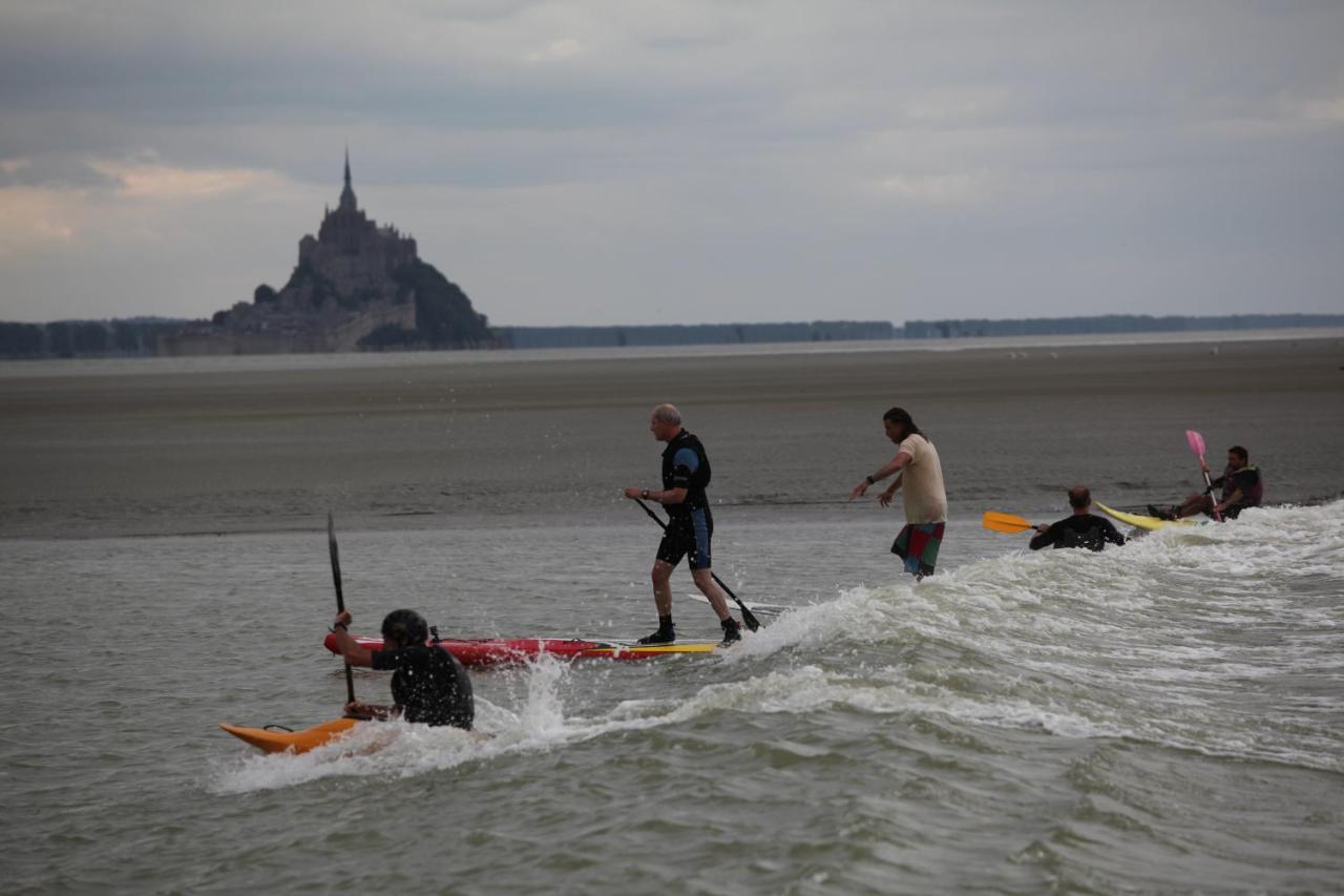 Charmante Maison De Pecheur En Baie Du Mont Saint Michel Genêts Eksteriør billede